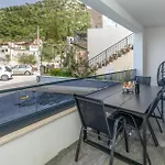 2 Bedroom Lovely Apartment In Blace * Blace