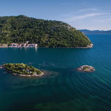 Appartement Gorgeous In Blace