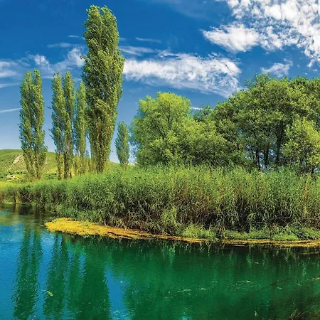 Gorgeous In Appartement