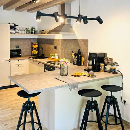 Lovely In With House Sea View Appartement